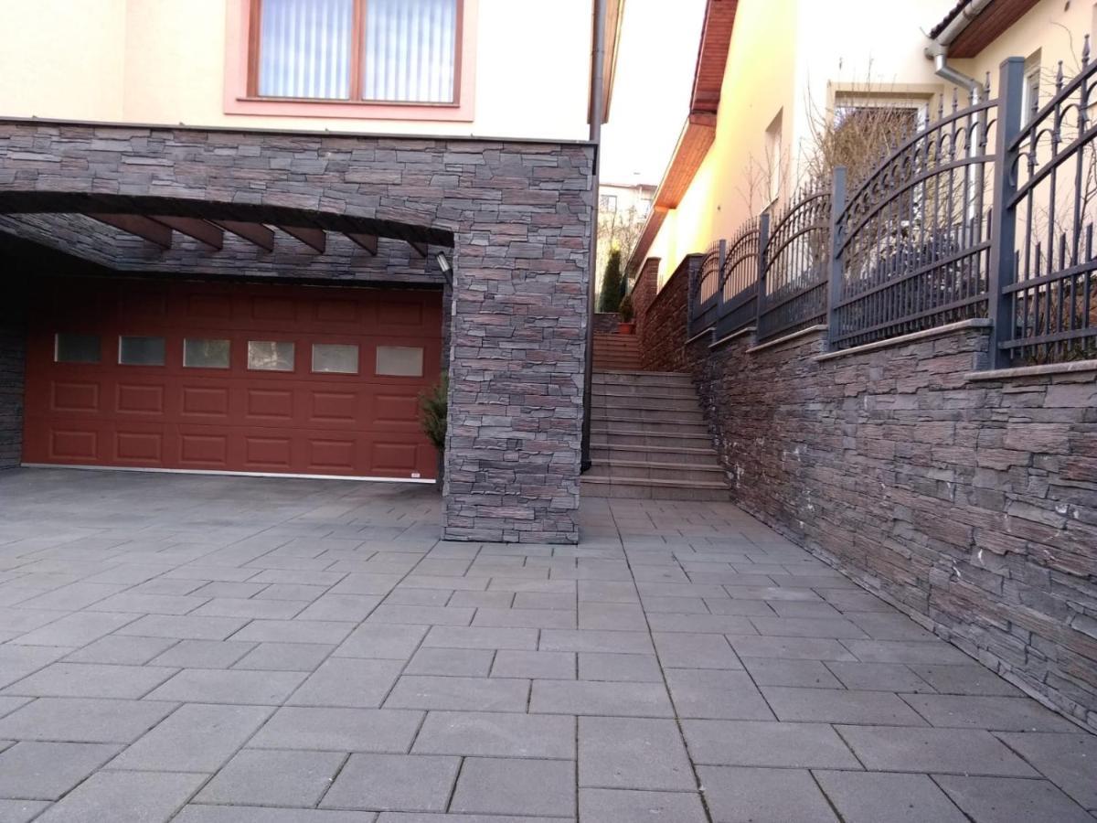 Brezno 2 Izbovy Apartman Sabi Exterior photo